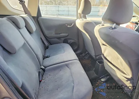 2012 Honda Fit z USA, uszkodzony, nr VIN JHMGE8H33CC025702